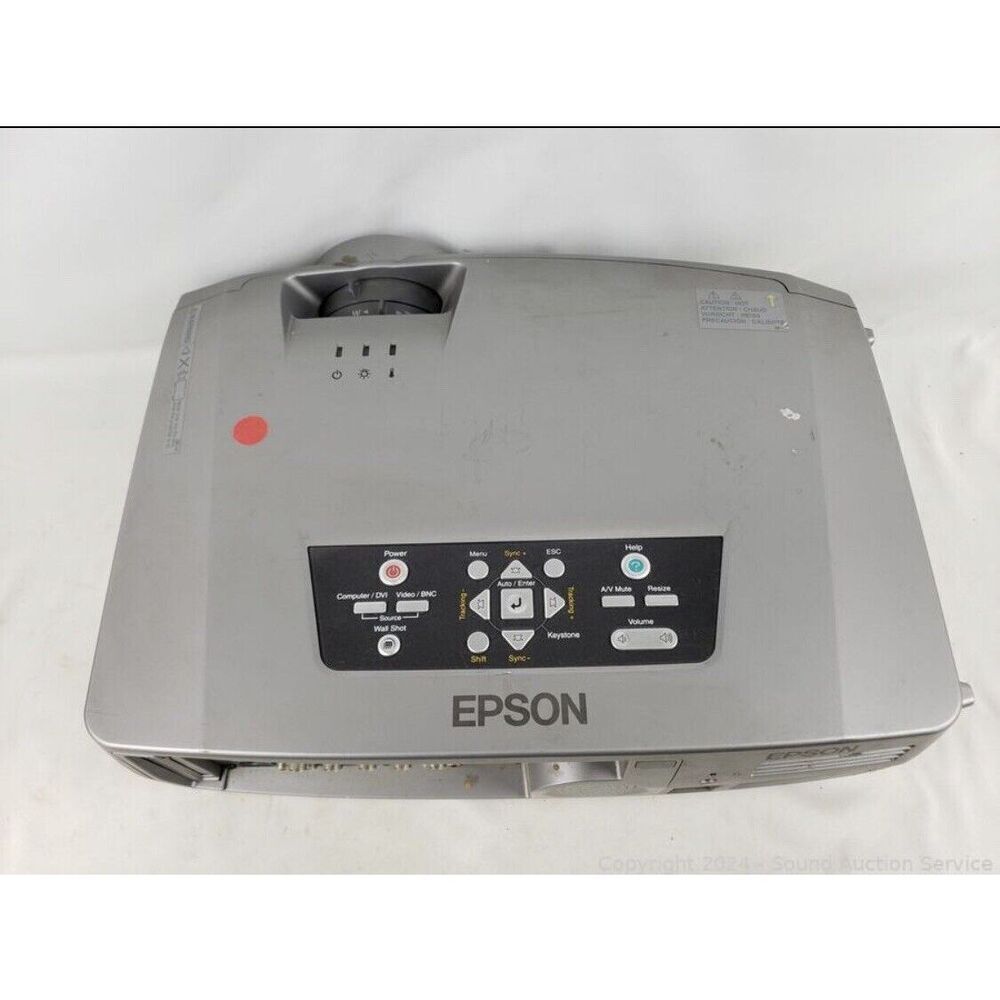 EPSON POWER LITE 7850P XGA LARGE PROJECTOR—WORKS GREAT!!